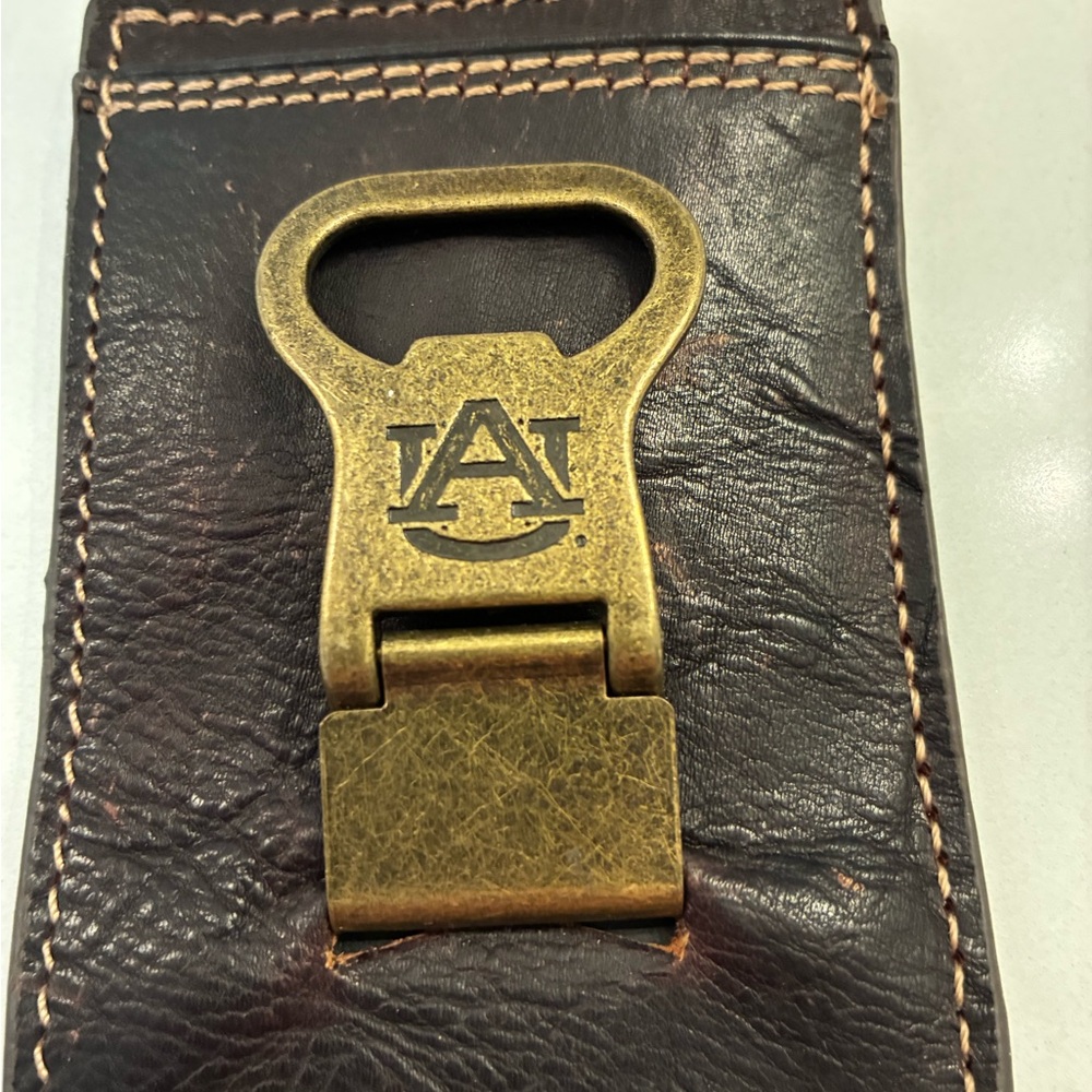 Auburn Tigers
Gridiron Mulitcard Front Pocket Wallet 
by Jack Mason